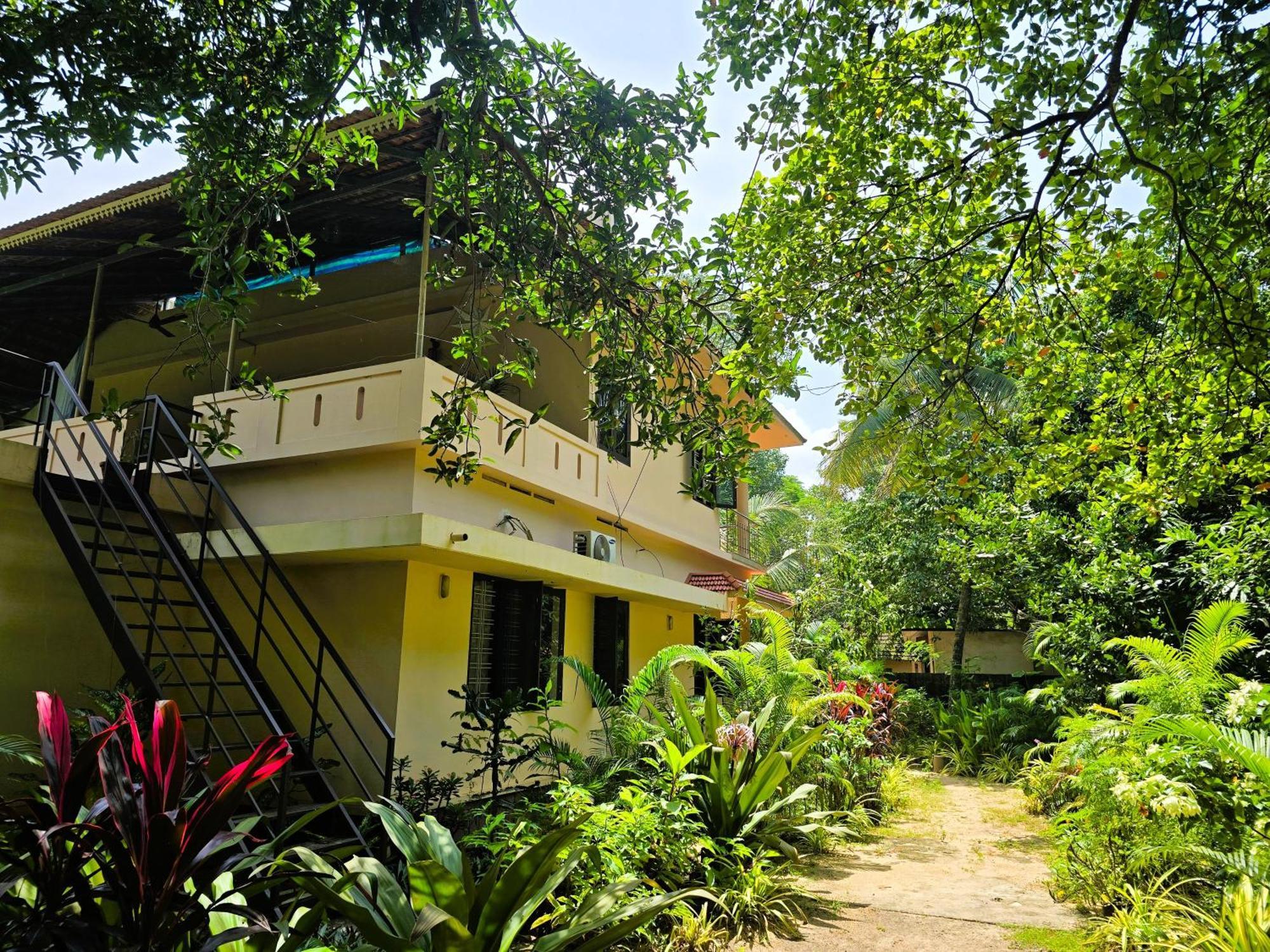 Bella Marari Beach Homestay Mararikulam Esterno foto